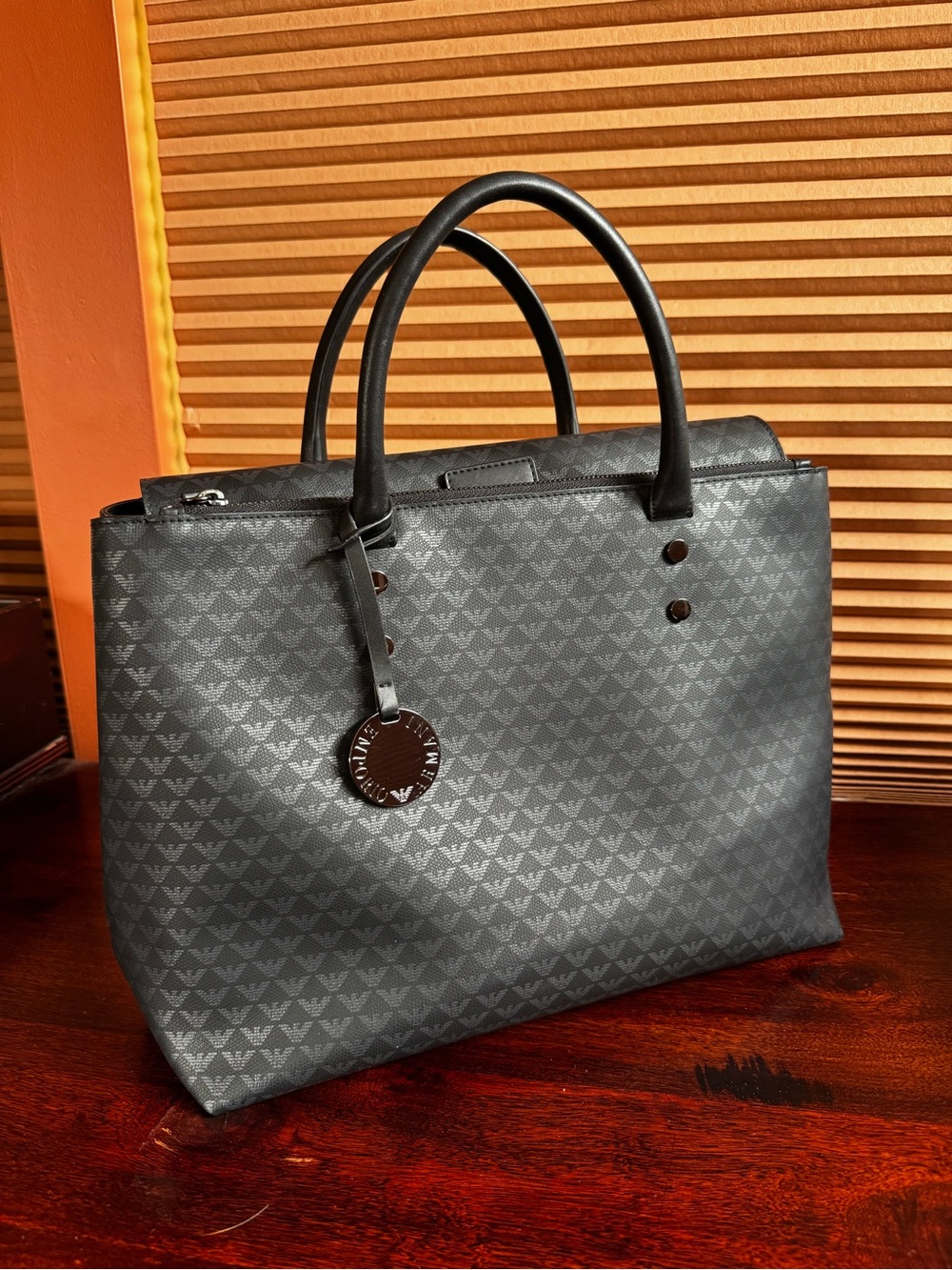 Emporio Armani Y3D144-YMV0I Monogram Print Black Tote Bag (large) - EUC